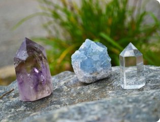 خواص انرژی درمانی سنگ ها