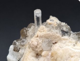 راهنمای تشخیض سنگ اصل از تقلبی